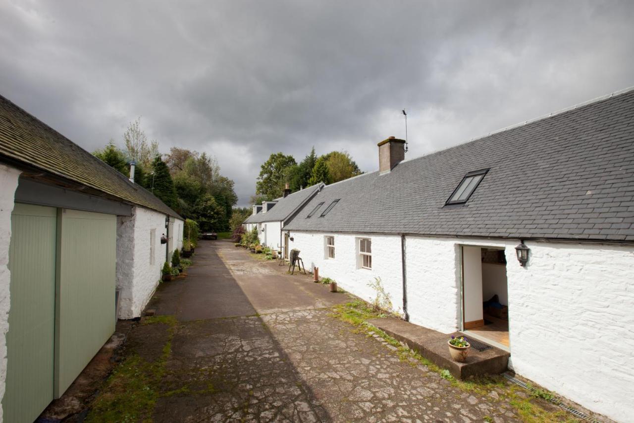 The Byre, Back Borland Holday Cottages Stirling Exterior foto